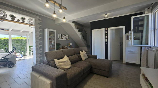 Villa in vendita a Altavilla Milicia