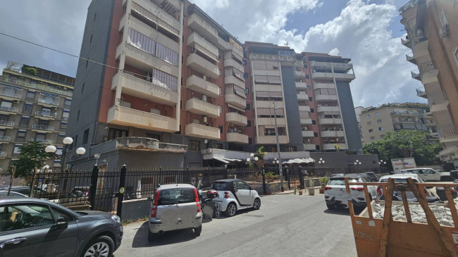 Appartamento in affitto a Palermo