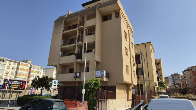 Appartamento in affitto a Palermo