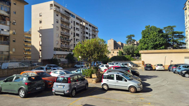 Appartamento in vendita a Palermo