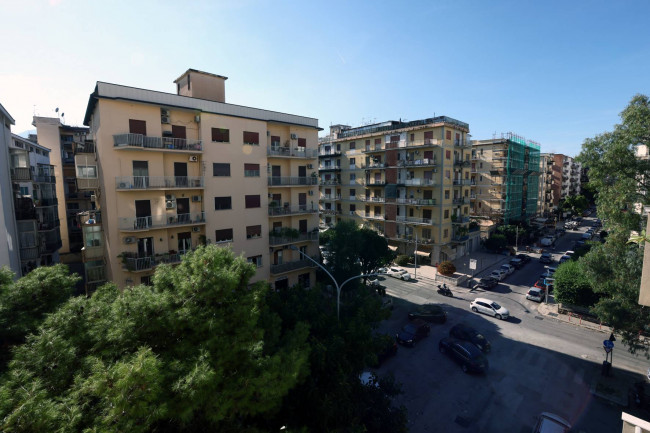 Appartamento in vendita a Palermo