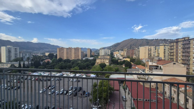 Appartamento in vendita a Palermo