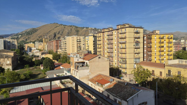 Appartamento in vendita a Palermo
