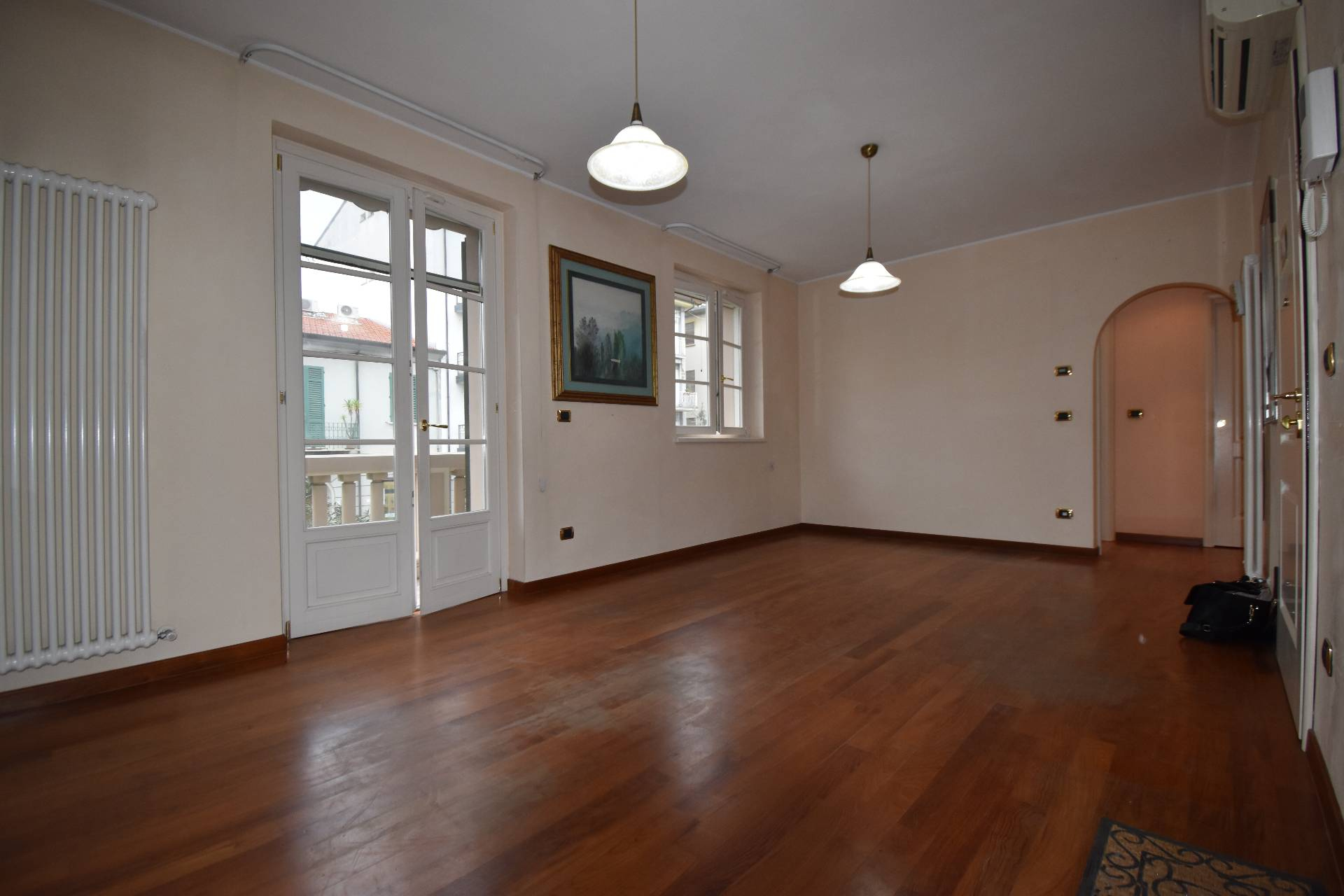 Appartamento VIAREGGIO vendita  Centro  Studio Immobiliare Sarah Del Carlo