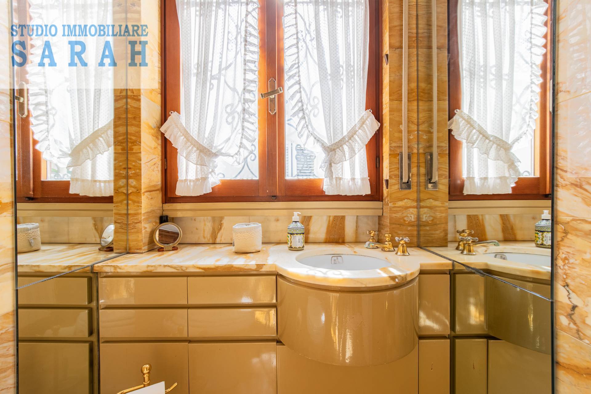 Casa indipendente in vendita a Viareggio (LU)