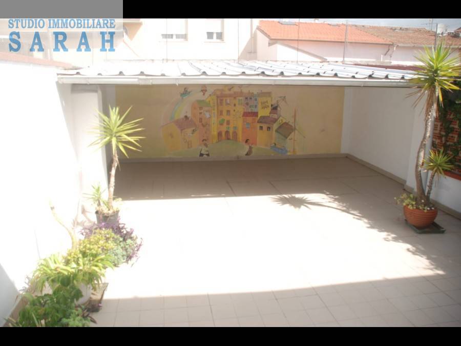 Appartamento in vendita a Viareggio