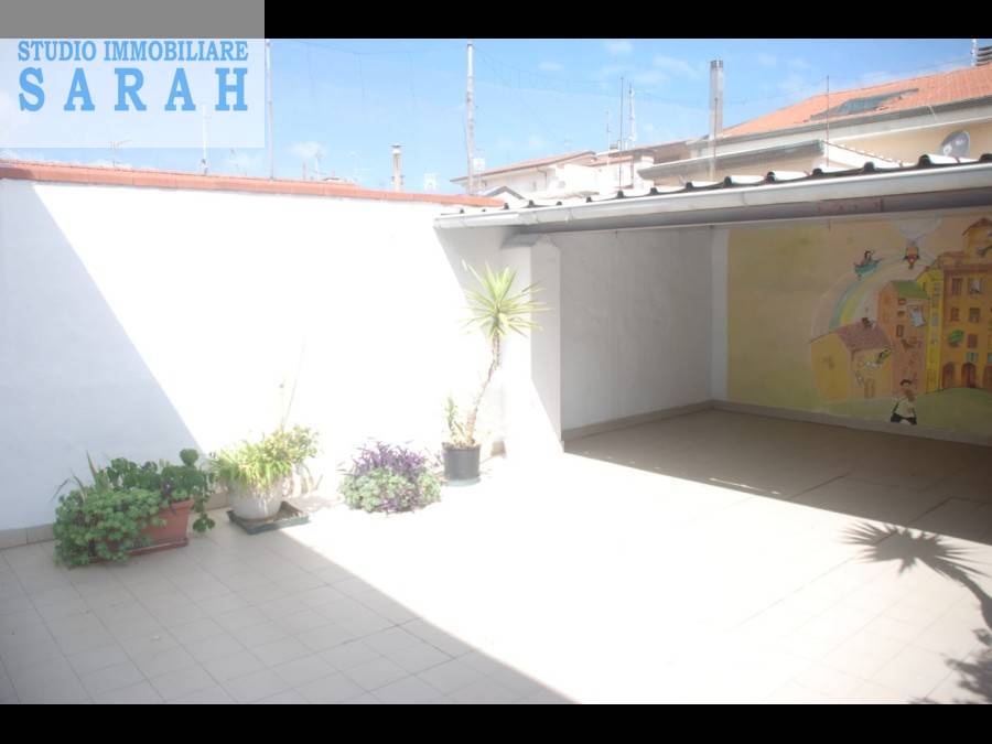 Appartamento in vendita a Viareggio