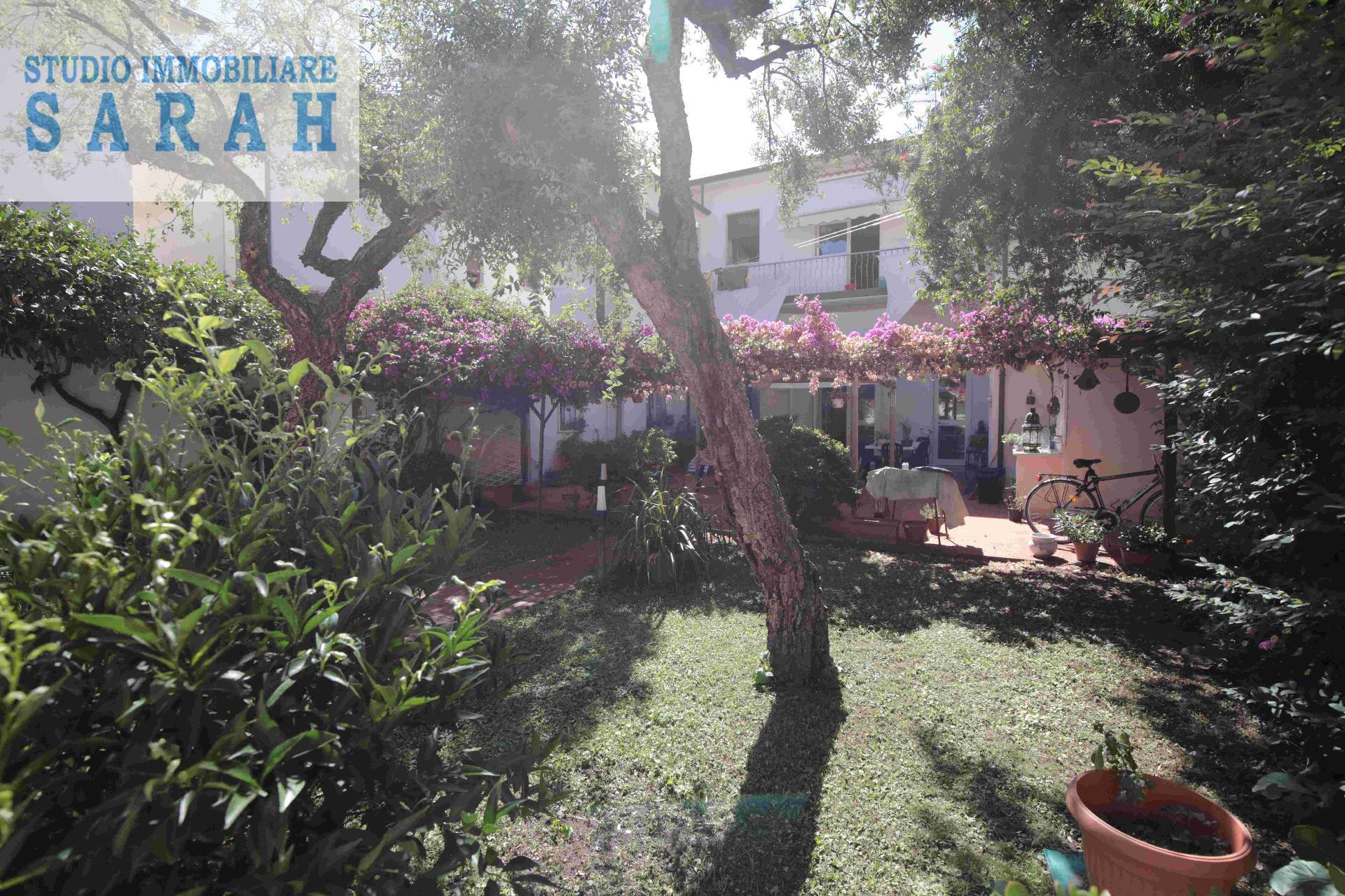 Casa indipendente in vendita a Viareggio