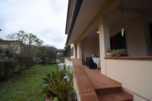 Casa indipendente in vendita a Camaiore