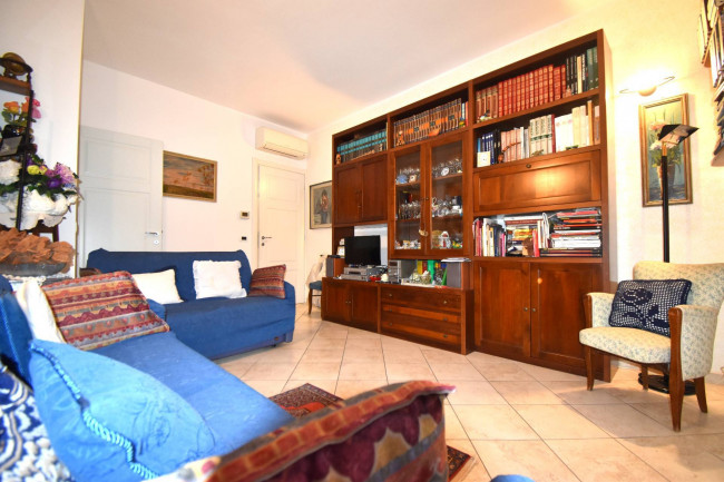 Appartamento in vendita a Viareggio