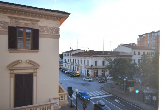 Appartamento in vendita a Viareggio