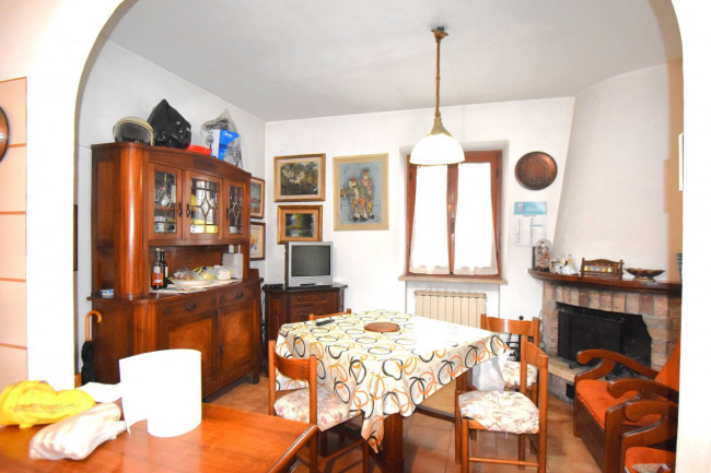 Casa indipendente in vendita a Viareggio (LU)