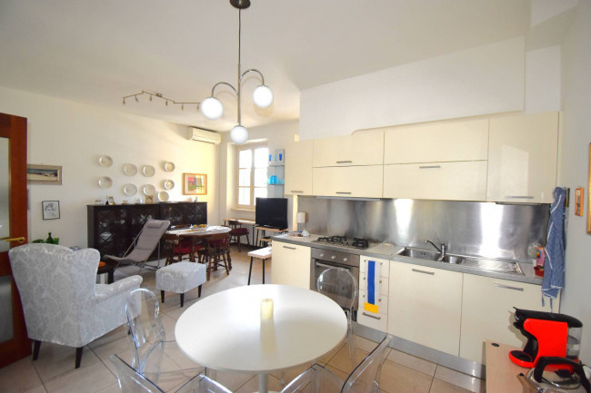 Appartamento in affitto a Viareggio