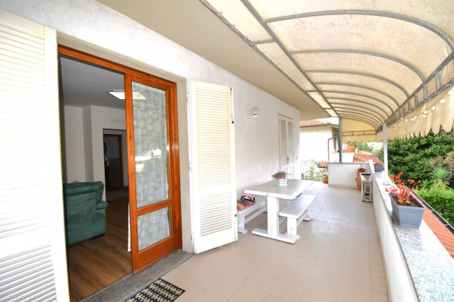 Casa indipendente in vendita a Lido Di Camaiore, Camaiore (LU)