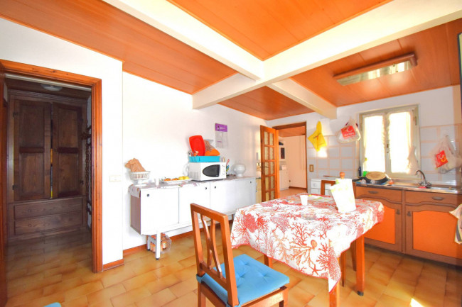 Casa indipendente in vendita a Lido Di Camaiore, Camaiore (LU)