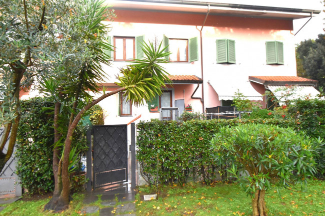 Villette a schiera in vendita a Forte dei Marmi