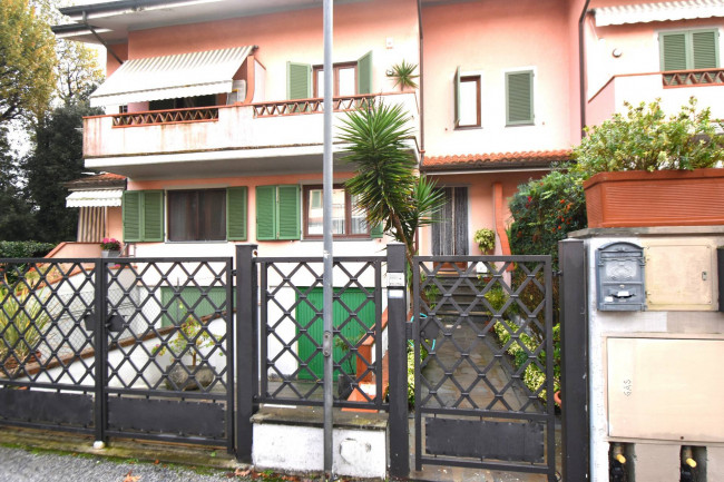 Villette a schiera in vendita a Forte dei Marmi