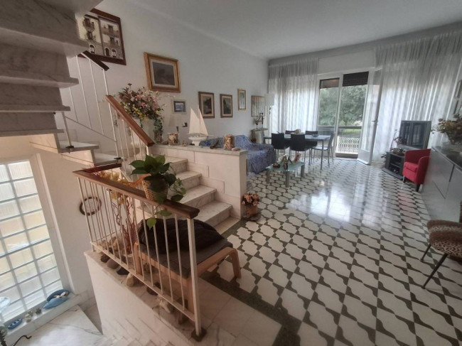 Casa indipendente in vendita a Viareggio