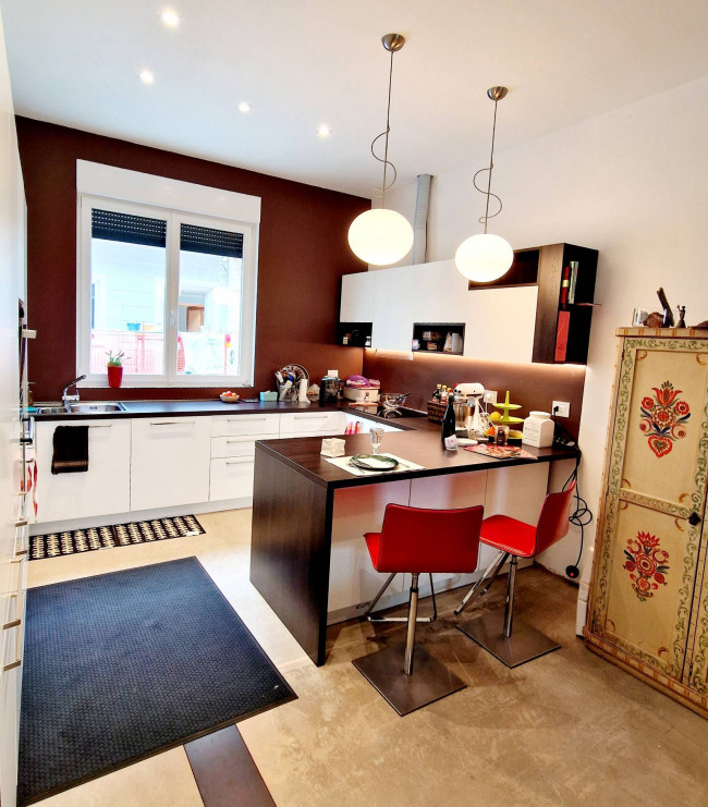 Casa indipendente in vendita a Viareggio