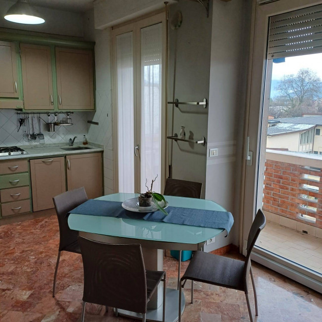 Appartamento in vendita a Viareggio