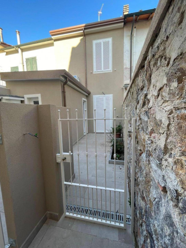 Casa indipendente in vendita a Viareggio