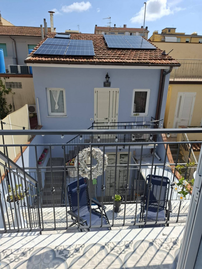 Casa indipendente in vendita a Viareggio