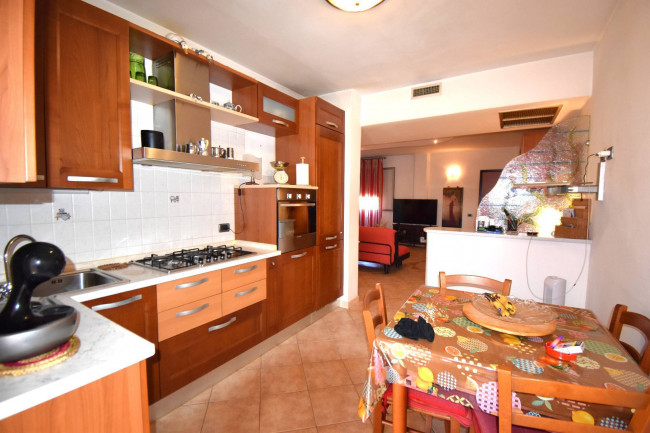 Appartamento in vendita a Viareggio