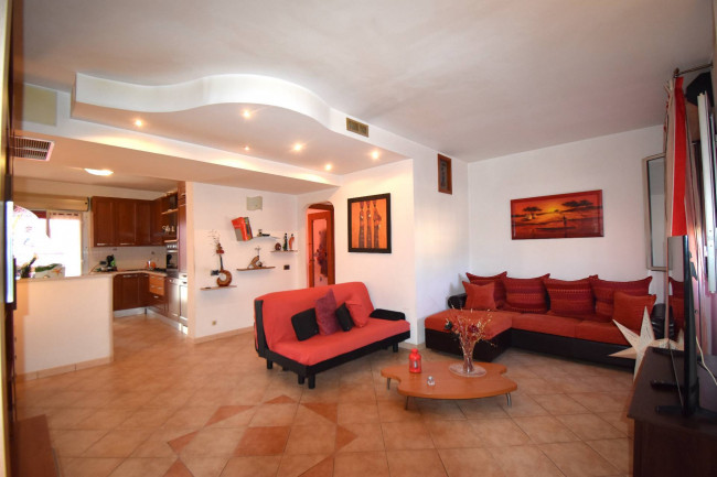 Appartamento in vendita a Viareggio