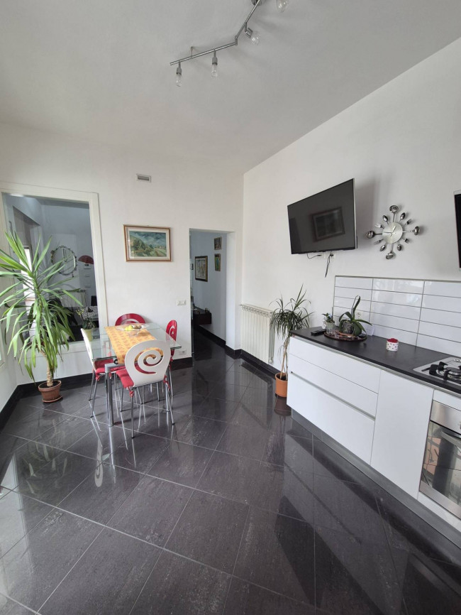 Appartamento in vendita a Viareggio