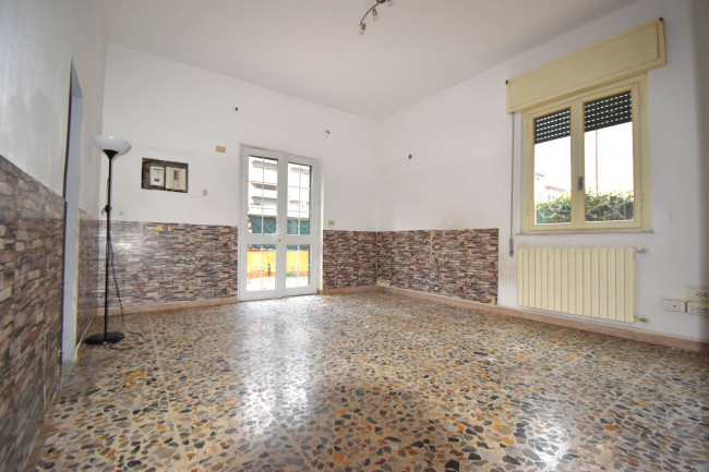 Casa indipendente in vendita a Viareggio