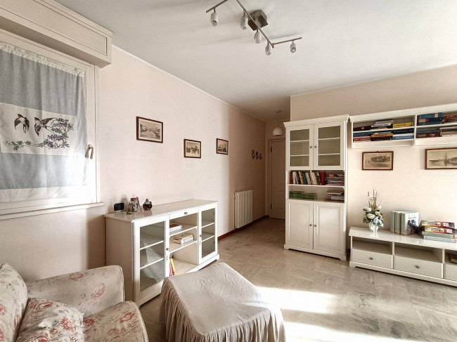 Appartamento in vendita a Viareggio