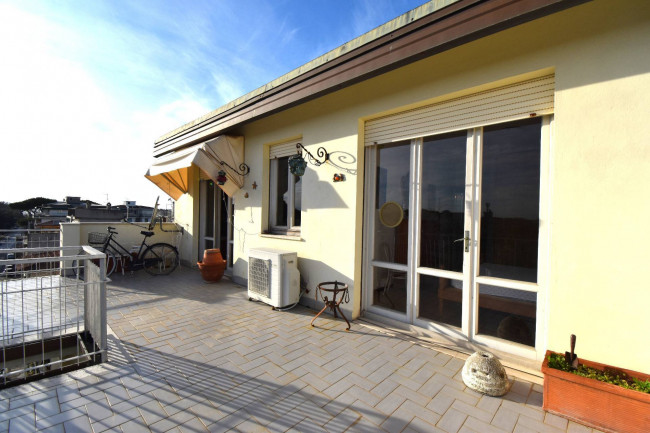 Attico in vendita a Viareggio