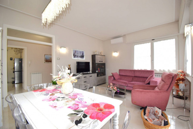 Casa indipendente in vendita a Viareggio