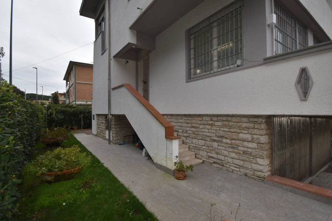Casa indipendente in vendita a Viareggio