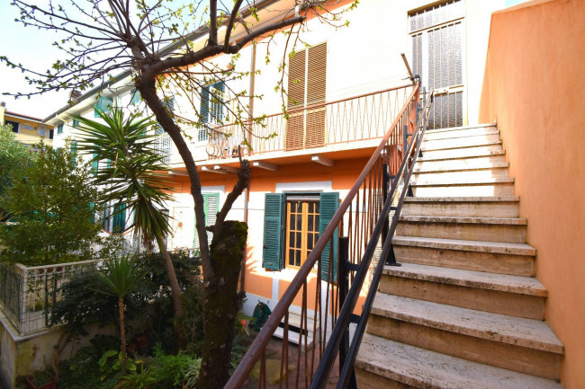 Appartamento in vendita a Viareggio