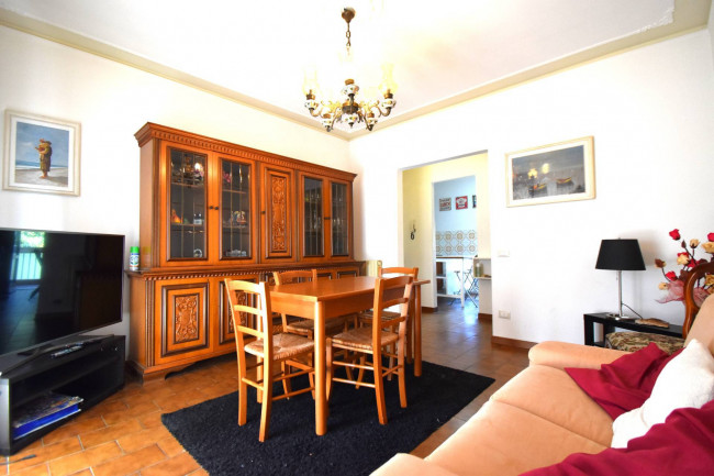 Appartamento in vendita a Viareggio