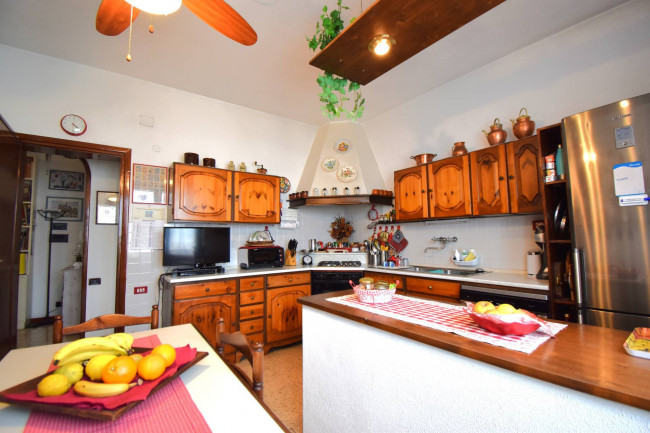 Appartamento in vendita a Viareggio