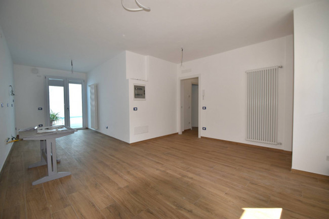 Appartamento in vendita a Viareggio
