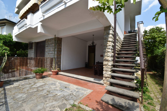 Villa in vendita a Viareggio