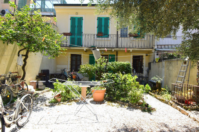 Casa indipendente in vendita a Viareggio