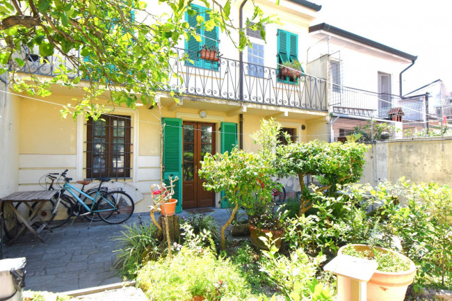 Casa indipendente in vendita a Viareggio