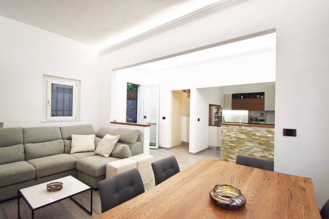 Casa indipendente in vendita a Viareggio