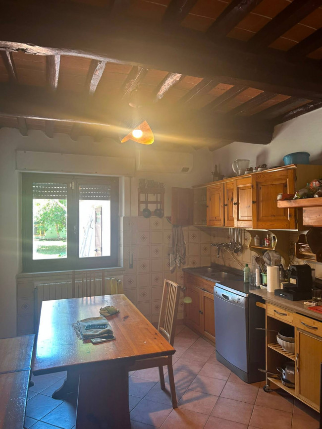 Casa indipendente in vendita a Viareggio