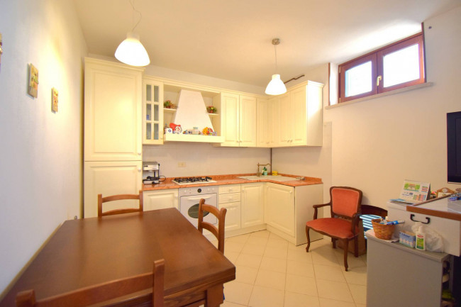 Appartamento in vendita a Viareggio