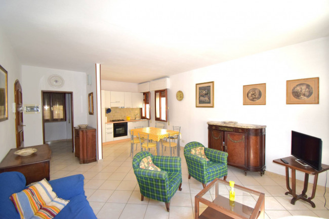 Appartamento in vendita a Viareggio