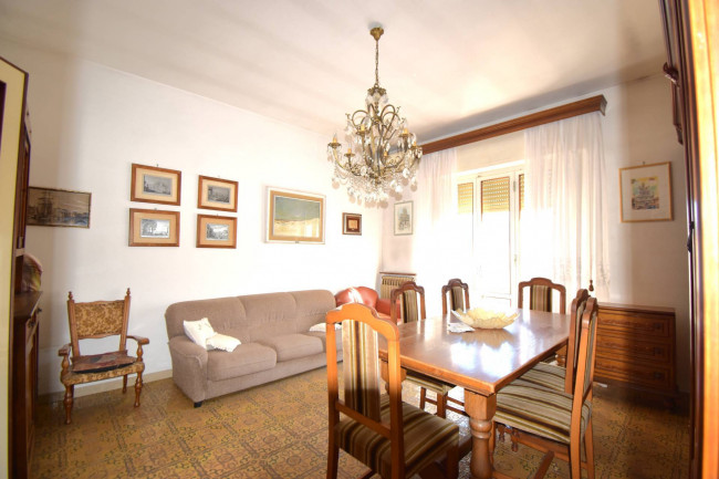 Appartamento in vendita a Viareggio
