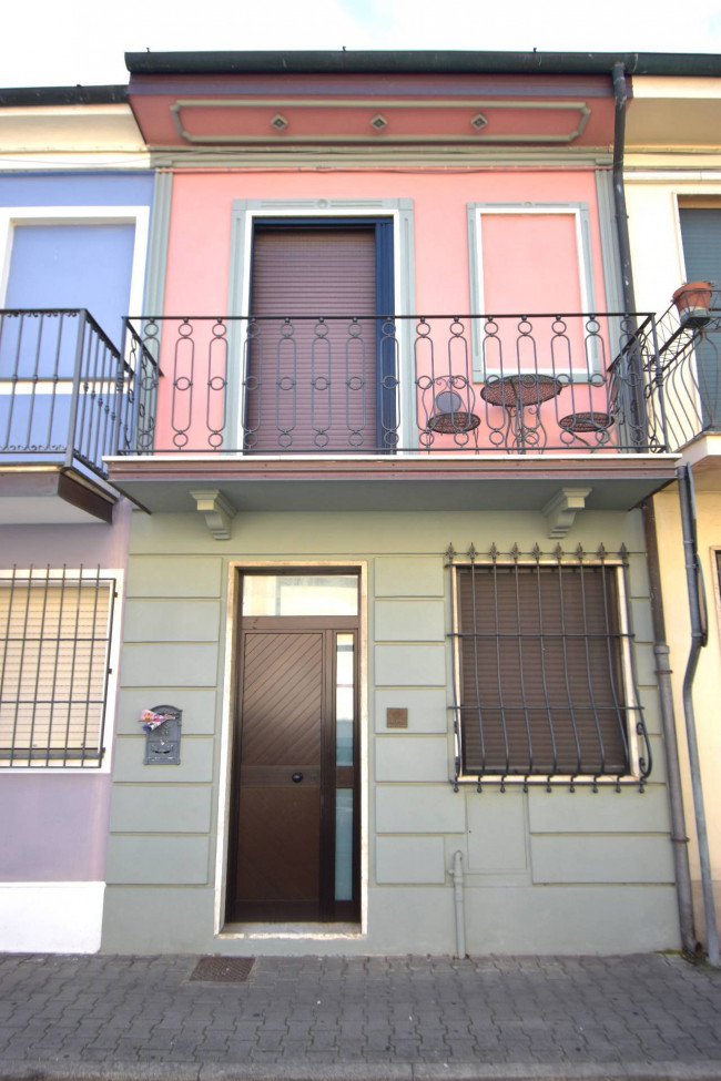 Casa indipendente in vendita a Viareggio