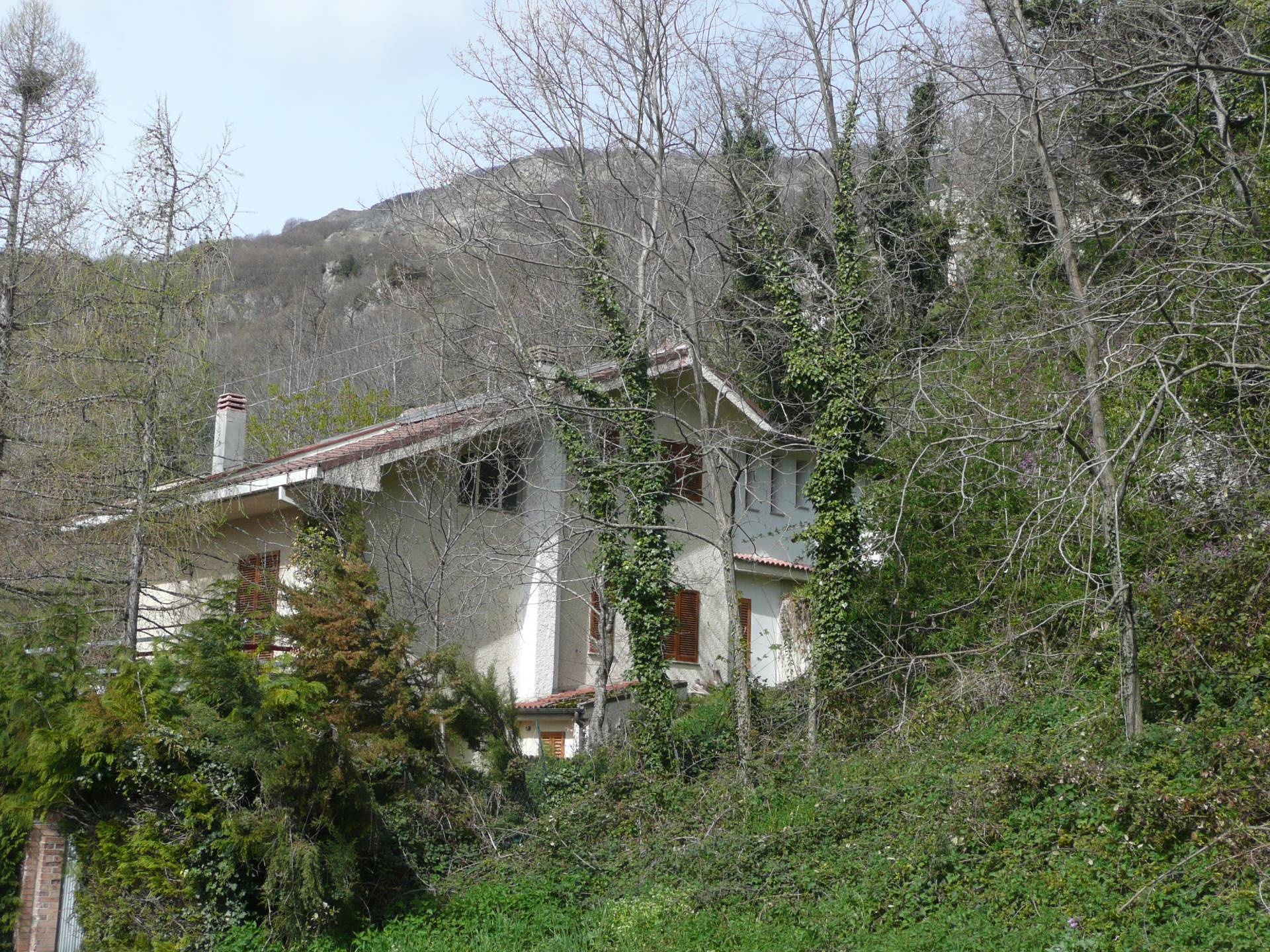 Villa in Vendita a Teramo