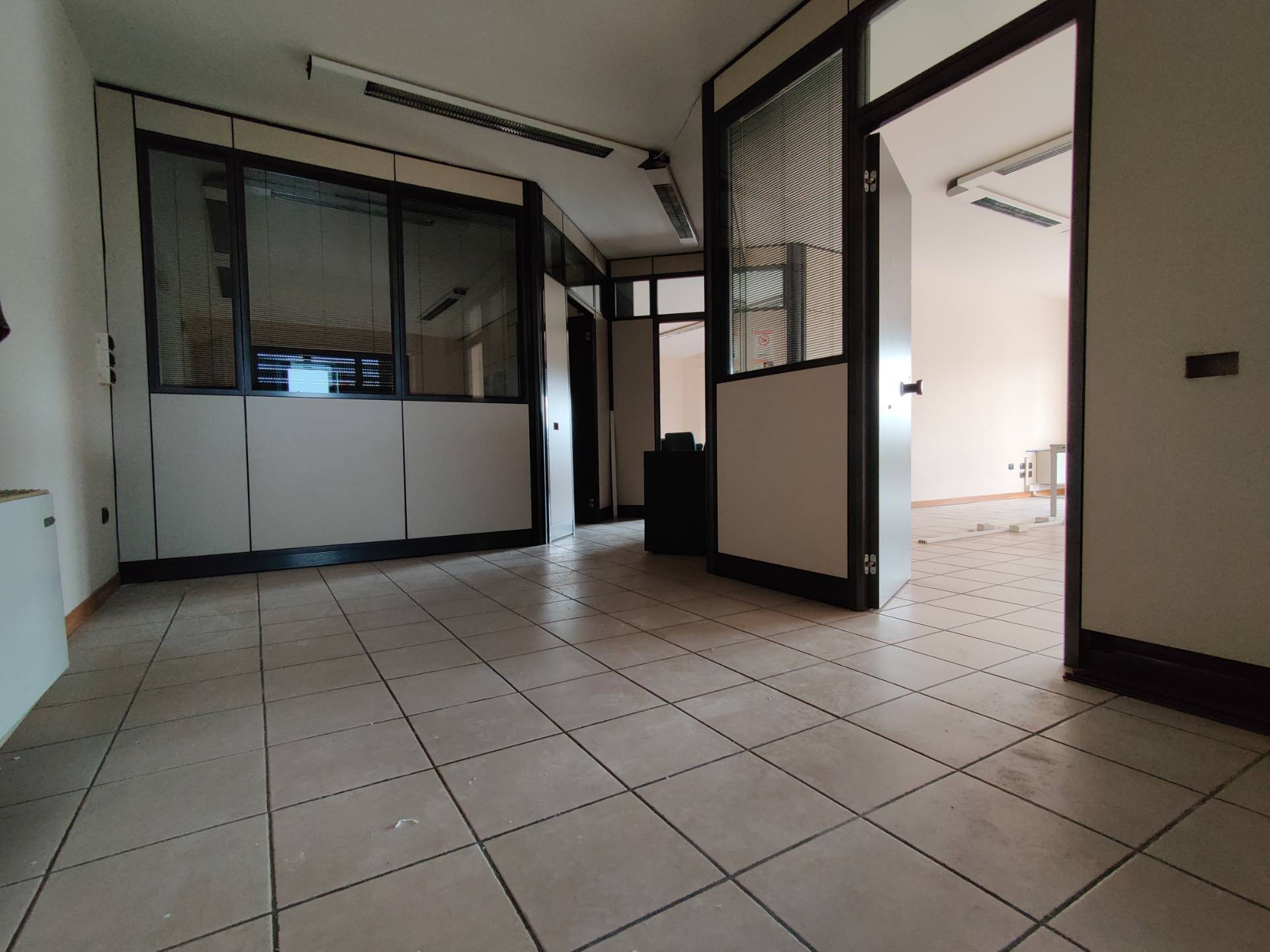 Ufficio - Loc.Com. TERAMO affitto  San Nicolò a Tordino  Case &Co