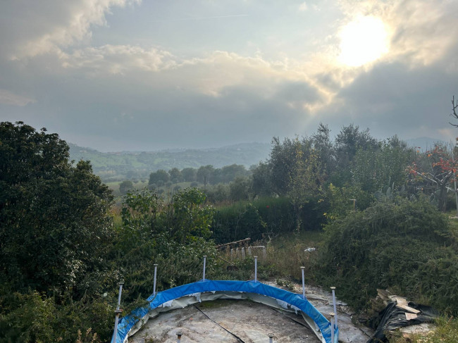 Rustico in vendita a Campli (TE)